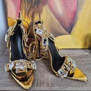 Gold & Rhinestones Embellished Party Heels!